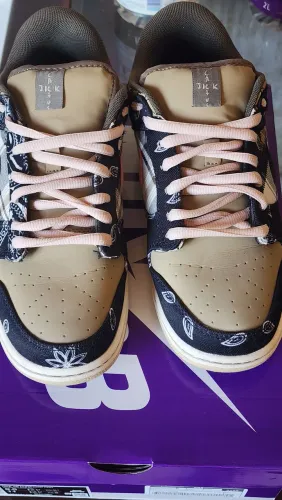 Nike dunk low travis scott pouco usado(9/10)