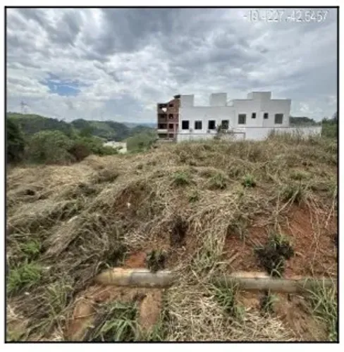 Oferta da Caixa Terreno no Res. Betânia Paraíso, Santana do Paraiso - MG, Nº 00, 220m² |