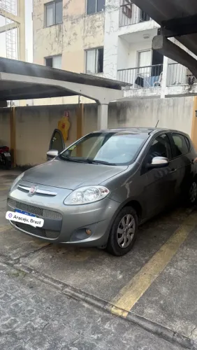 Fiat Palio Attractive 1.0 EVO Fire Flex 8V 5P 2014