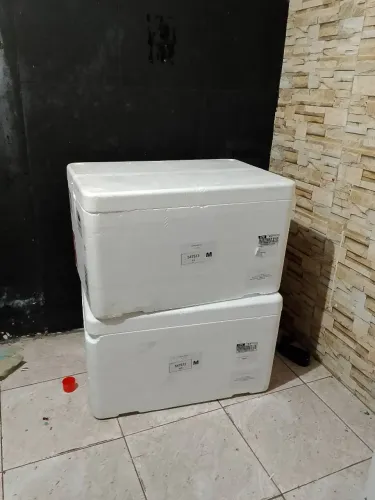 Vendo isopor grande 