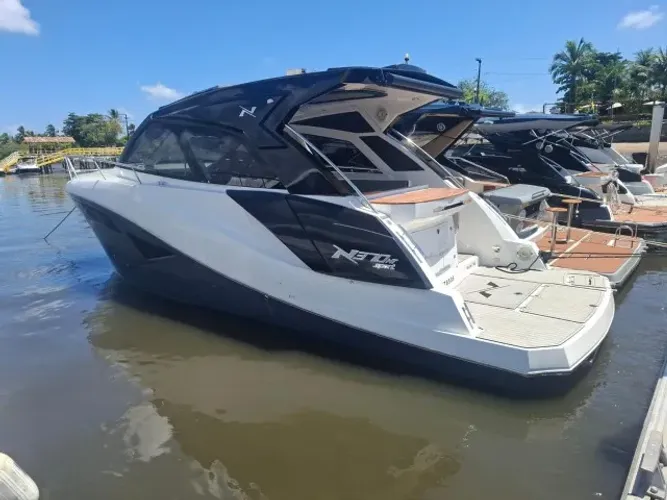 NX 370 - Embarcação de 2022, Motor Mercruiser 300HP