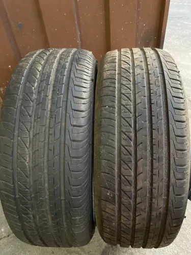 Par de pneu aro 15 Goodyear 205/60/15 efficientgrip performance estado de novos