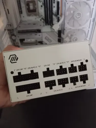 Fonte gamer msi 850w white 80plus Gold