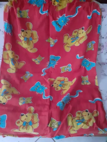 SACO PARA GUARDAR BRINQUEDOS. FÁCIL DE USAR.