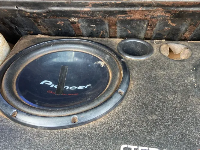 Som automotivo no precinho