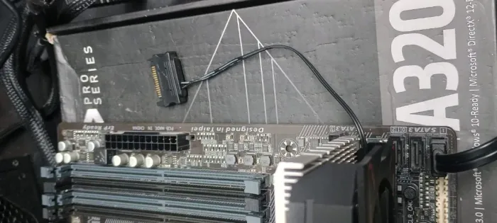 Rx 580 Chinesa adaptada