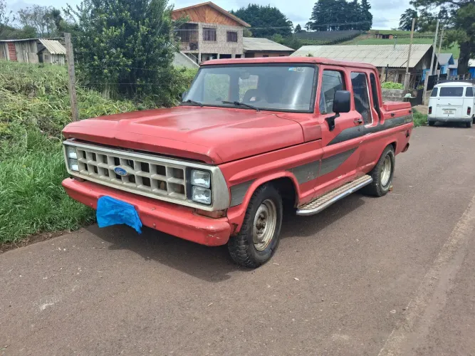 Ford F-1000 Super Diesel / Super Diesel Turbo 1986