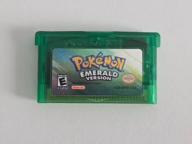 Pokémon Emerald GBA