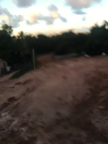 Pedreiro desponiviu do chão au acabamento