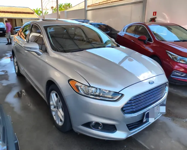 Ford Fusion SE 2.5 I-vct Flex 16V Aut. 2014