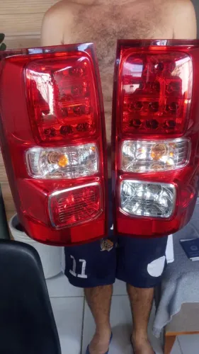 Par de lanternas da S10 2021