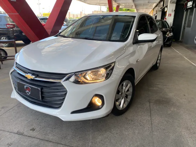 Chevrolet Onix Hatch LT 1.0 12V TB Flex Aut. 4P 2020