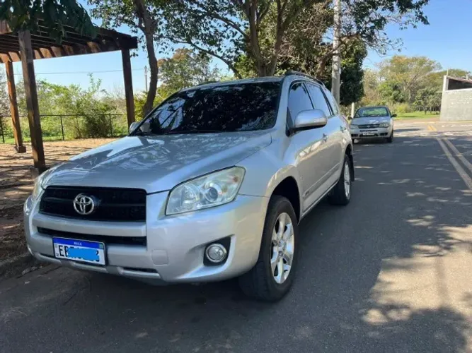 Toyota RAV4 2.4 4X4 16V 170cv Aut. 2009
