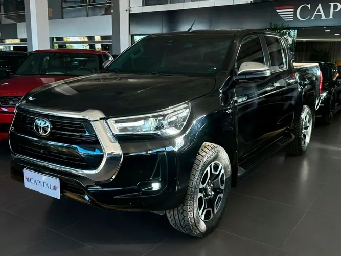 Toyota Hilux CD SRX 4X4 2.8 TDI 16V Diesel Aut. 2024