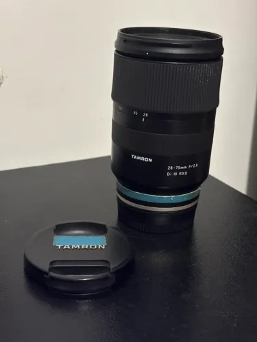 Lente 28-75 mm f/2.8 Di lll RXD Tamron para Sony Full frame