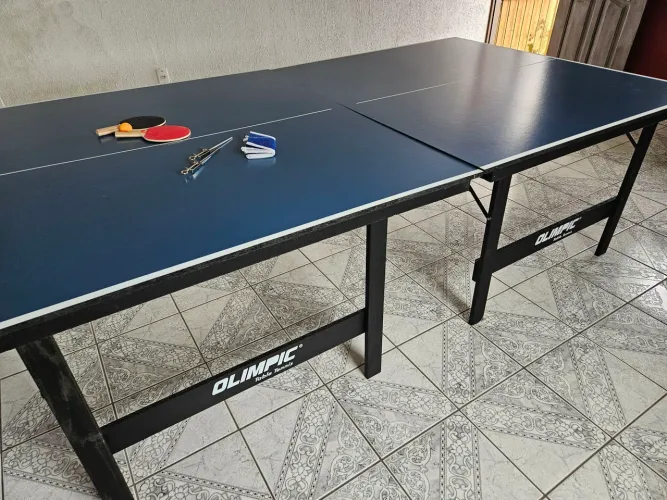 Mesa para Tênis de Mesa Ping Pong com Kit Completo.
