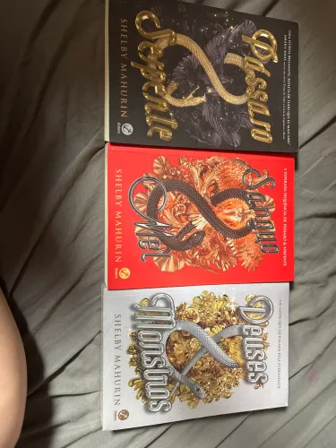 Livro Pássaro e serpente