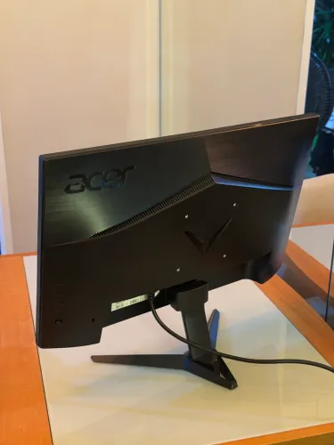 Monitor Gamer Acer + mouse + teclado