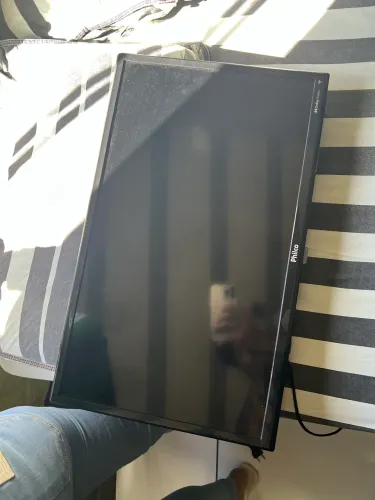 Tv led Philco 24?
