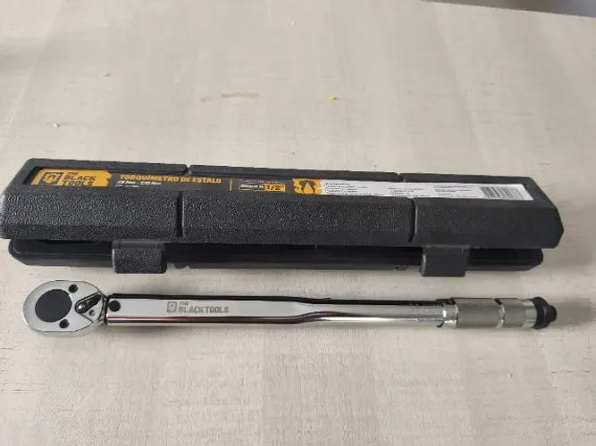 Torquímetro De Estalo 28 - 210 Nm Encaixe 1/2 Pol. Reversível Btk1200 The Black Tools