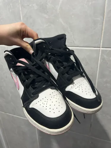 nike air jordan 1