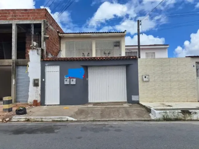 Casa na Principal do Santa Lúcia