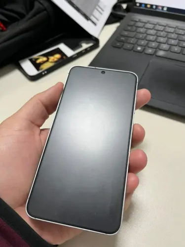 Samsung S25 256 GB + Galaxy Watch 7 (Vendo ou troco por kit Apple)