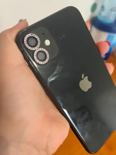 Venda-se iPhone 11 com caixa