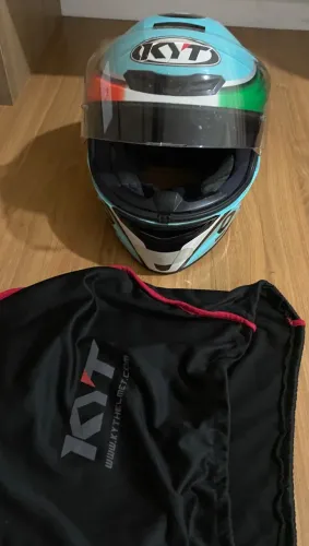 Capacete KYT Leopard