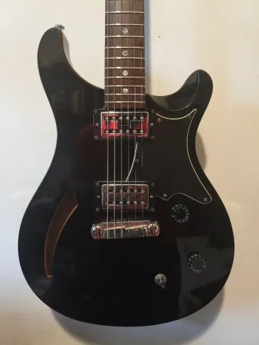 Guitarra PRS SE Semi Hollow Koreana
