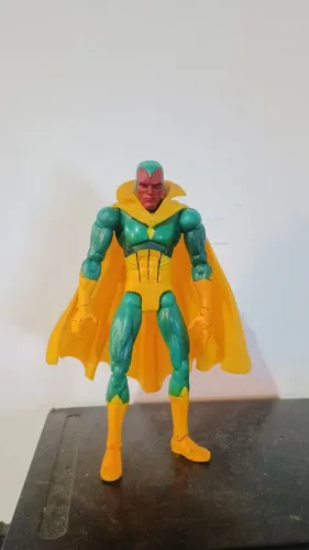 Visão Marvel toybiz legends