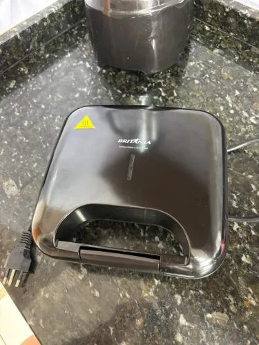 Sanduicheira e Grill BRITÂNIA