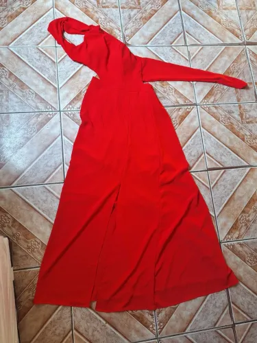 Vestido Longo Vermelho Elegante