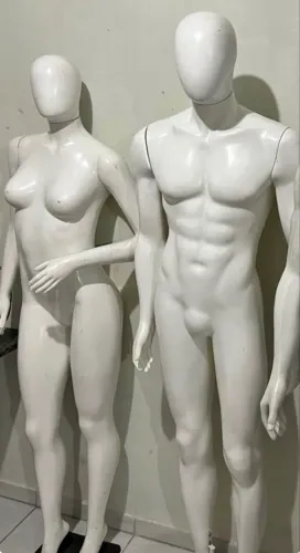Manequins para loja