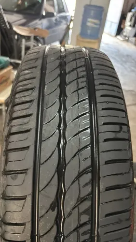 Pneu pirelli 185 60 15
