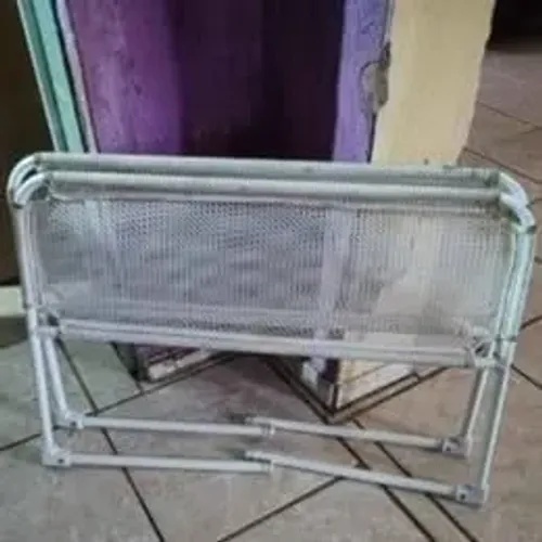 Grade de Proteção Dobrável para Cama