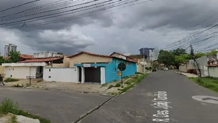 Imóvel Comercial - A 100m do Teresina Shopping.