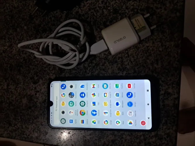 Vendo moto e6s 64 gb 4 Ram + carregador + película não entrego, não entrego 