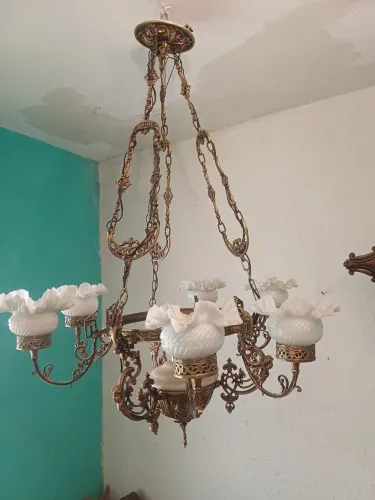 Lustre