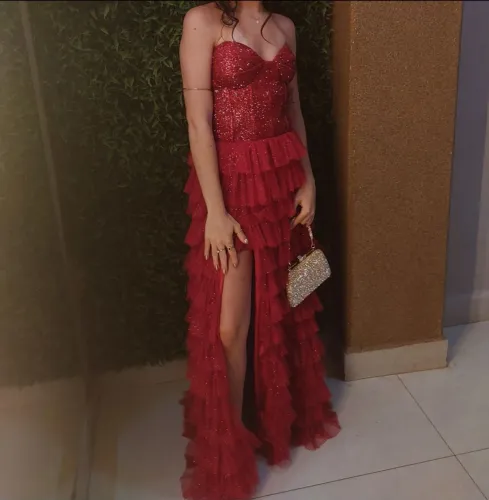 Vestido de Festa Longo Vermelho Tomara que Caia Tule Glitter