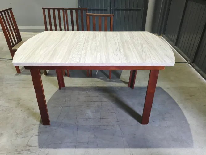 mesa com 6 cadeiras