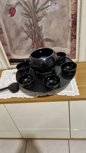 Aparelho de Fundi completo; R$120,00; retirar no Jardim do Salso; WhatsApp *