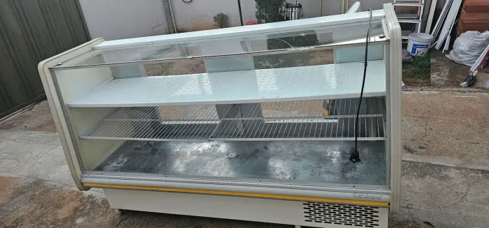 Balcão Refrigerado Gelopar Vidro Reto 1,75m Expositor