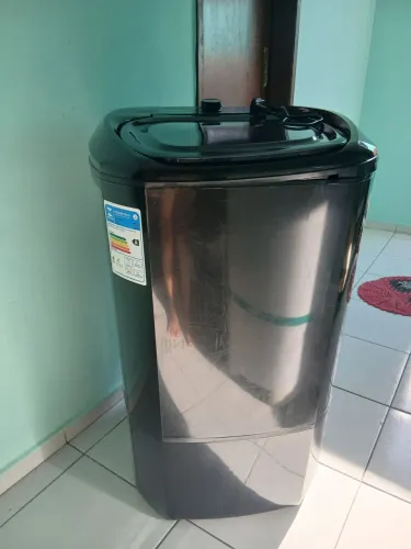tanquinho de lavar roupa