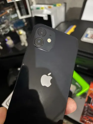 iPhone 12 