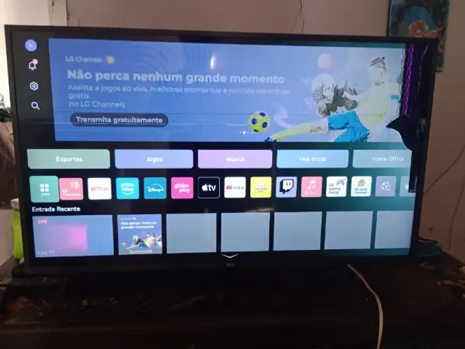 Tv smart LG 43 para retirar peças com tela quebrada