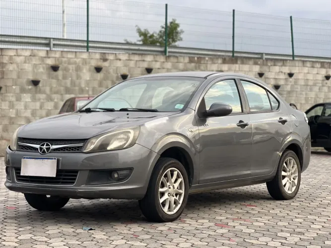JAC J3 Turin Sedan 1.4 16V 4P Mec. 2014
