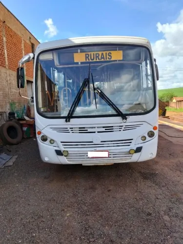 Micrao MB 1418 ano 2010 apenas 79.990,00 