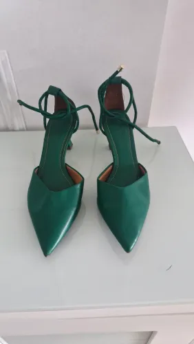 Slingback verde Renner 