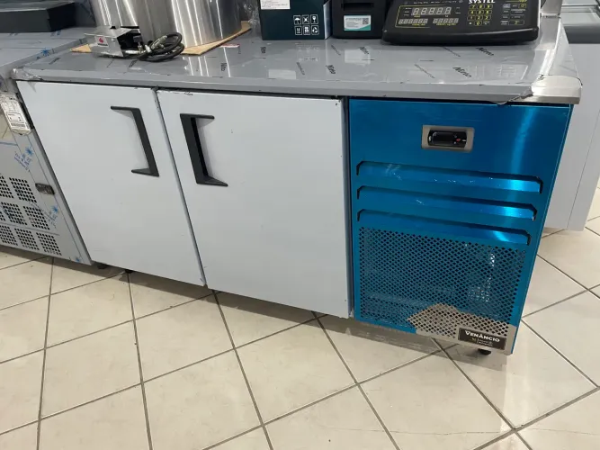 MB balcão de servico refrigerado 150 Venâncio